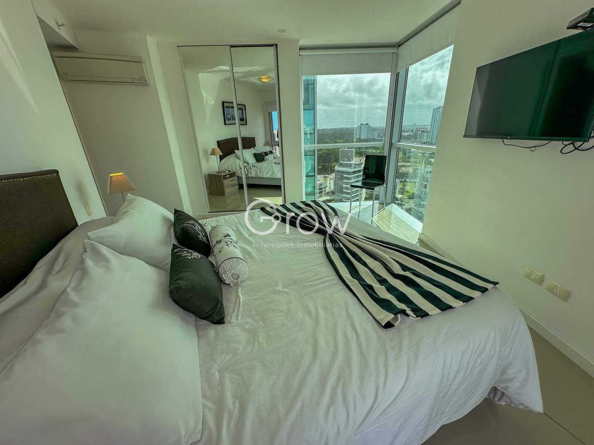 Apartamento ID.2194 - Wind Tower Punta del Este - Exclusivo apartamento en piso alto en venta