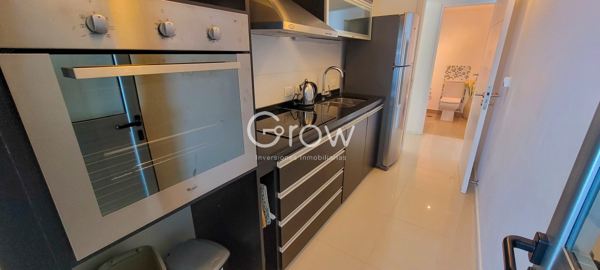 Apartamento ID.2651 - Piso alto frente al mar!