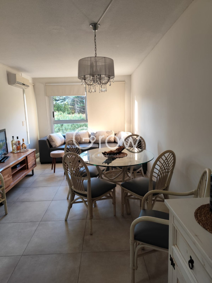 Apartamento ID.3274 - Departamento en alquiler sobre AV Roosevelt. 