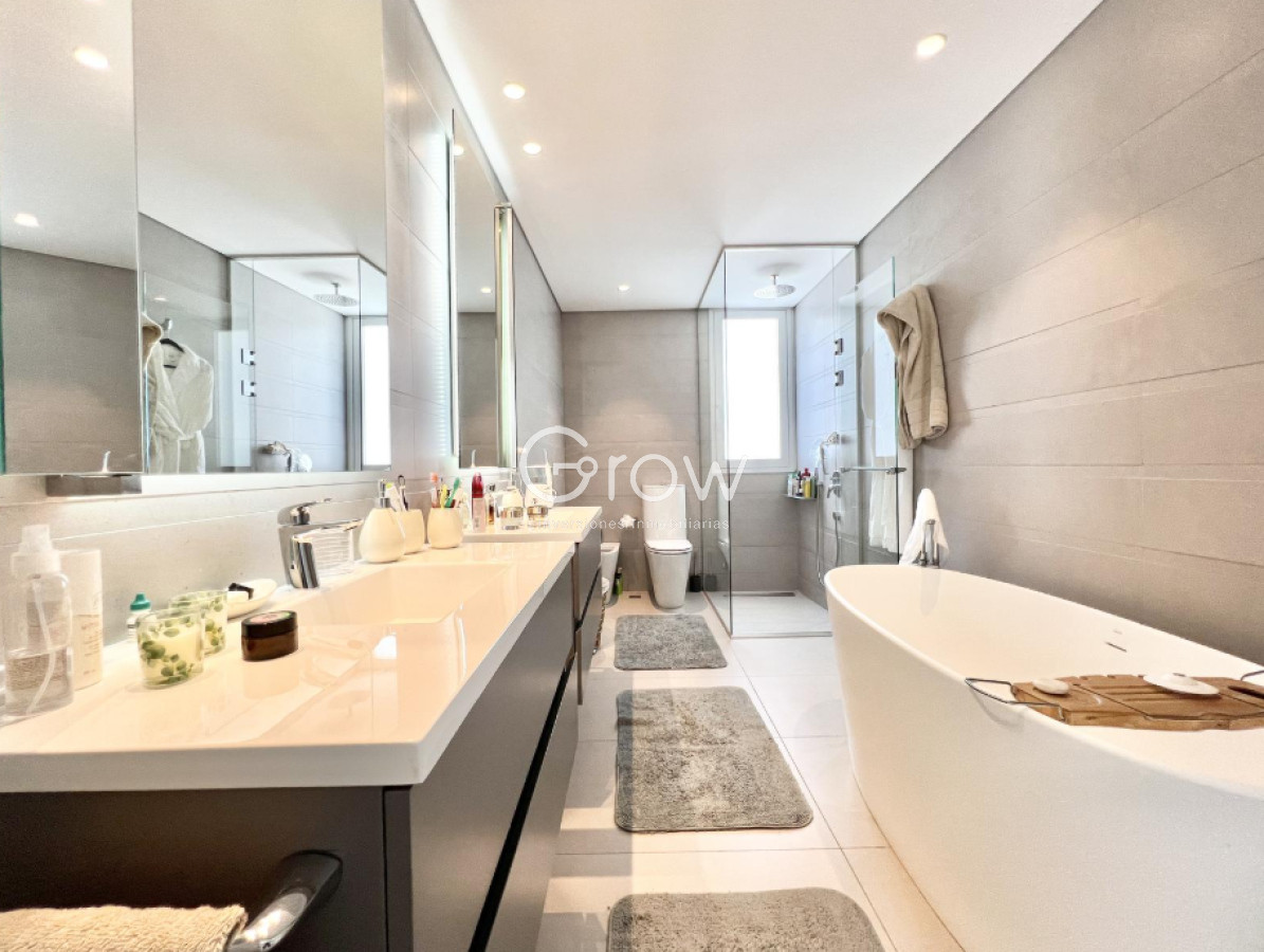 Apartamento ID.2244 - Exclusivo apartamento en primera linea de Playa Brava!