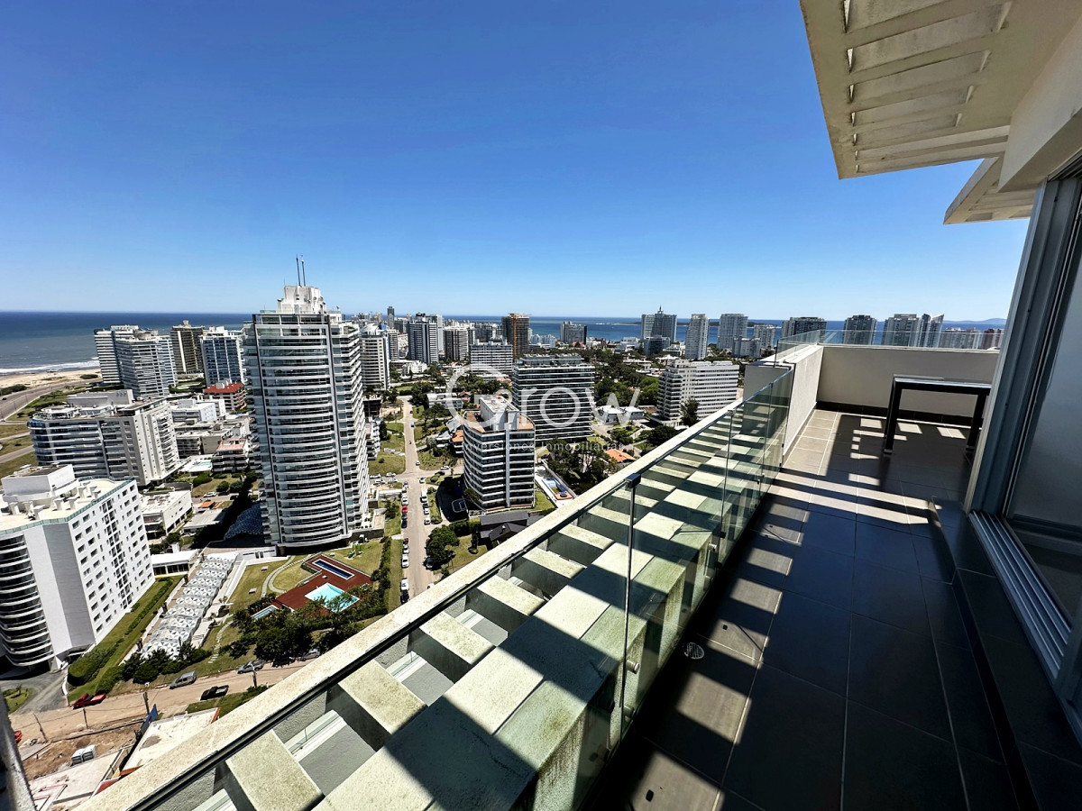 Apartamento ID.3272 - Exclusivo Penthouse en Torre Wind Tower. 