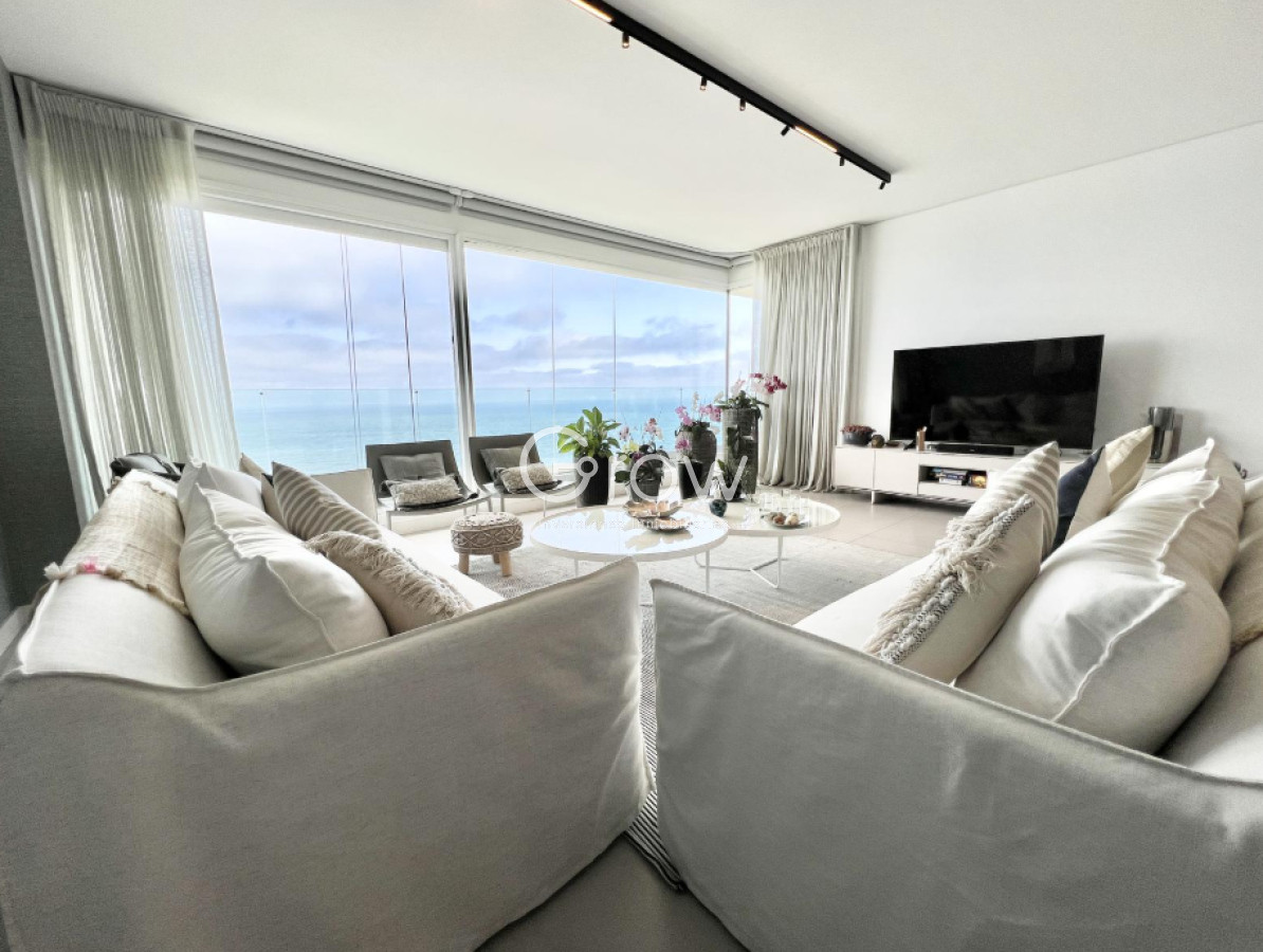 Apartamento ID.2244 - Exclusivo apartamento en primera linea de Playa Brava!