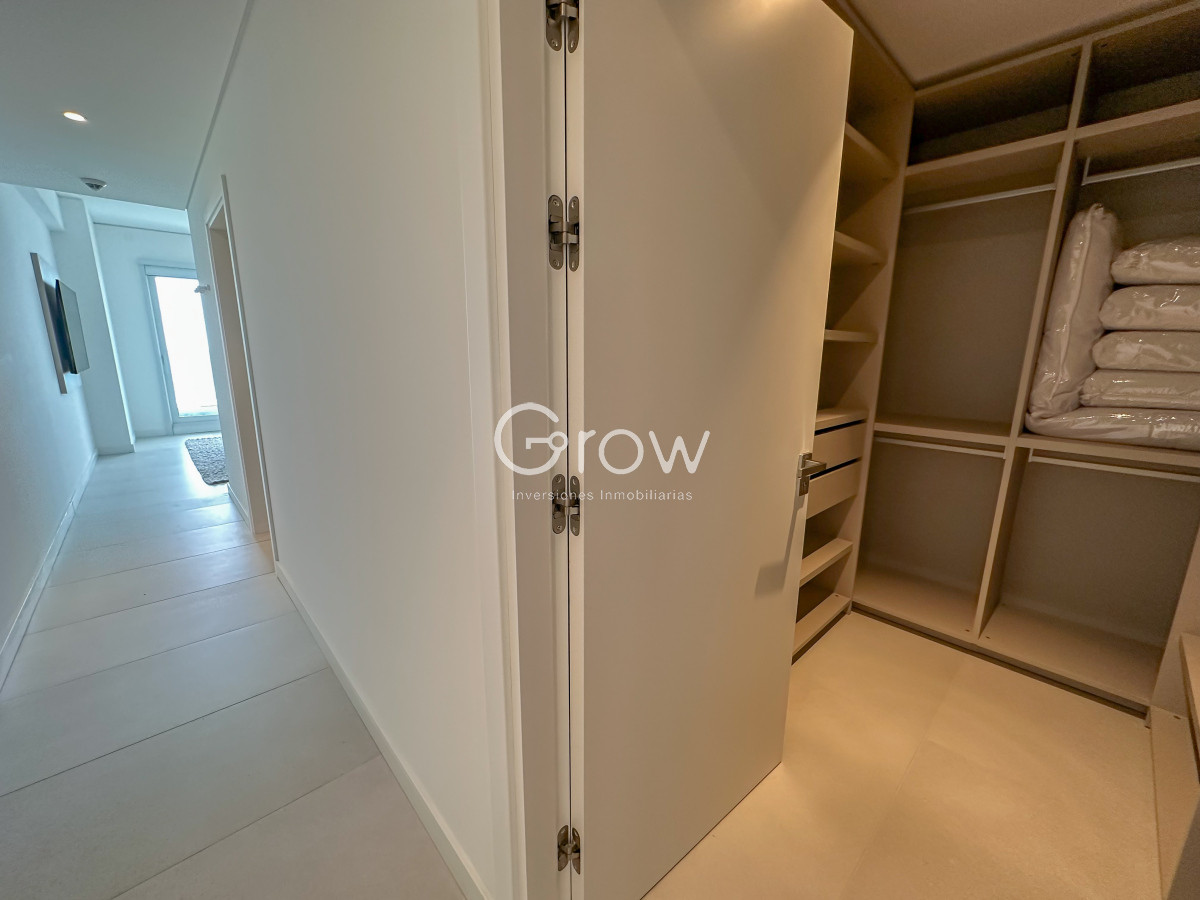 Apartamento ID.2283 - Exclusivo Le Parc IV en Playa Brava!