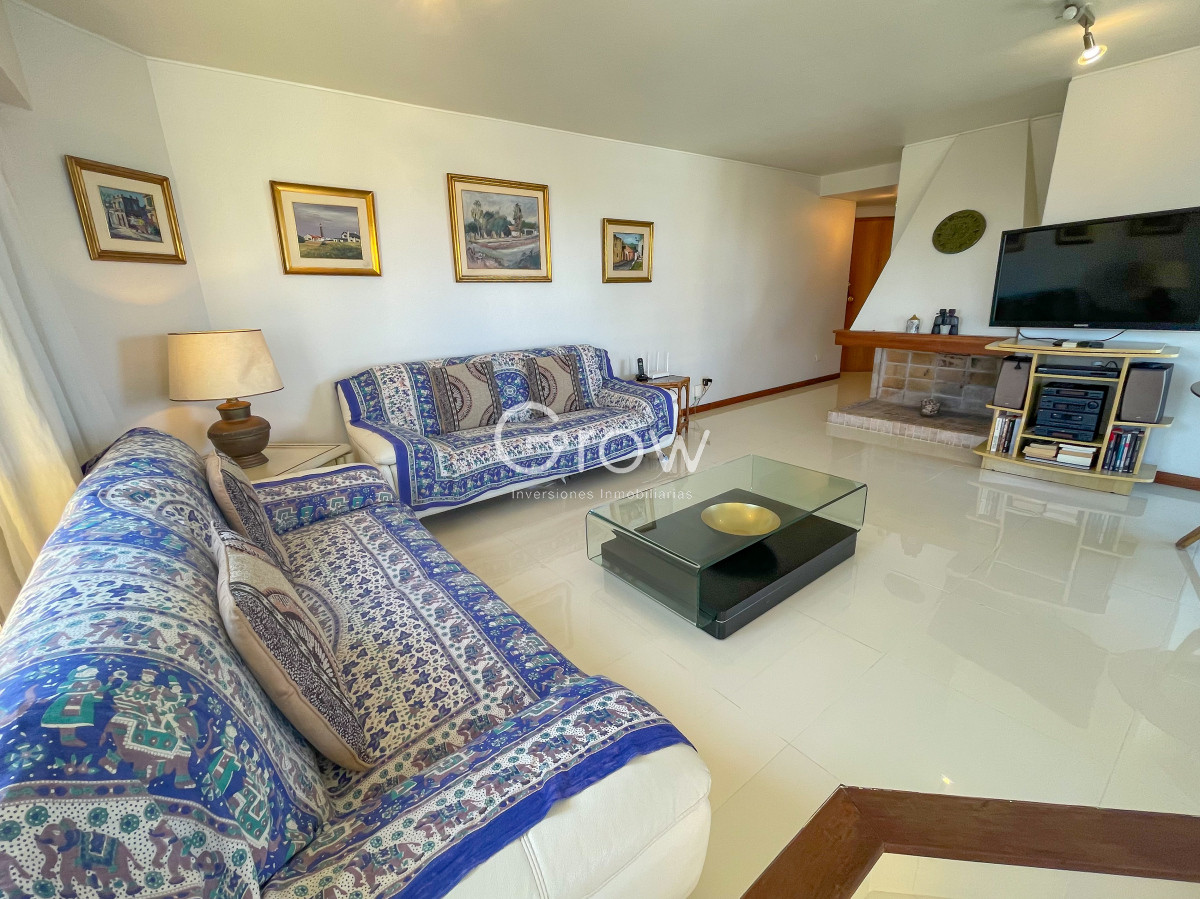 Shopping - GoPunta - Portal Inmobiliario de Punta del Este - Maldonado