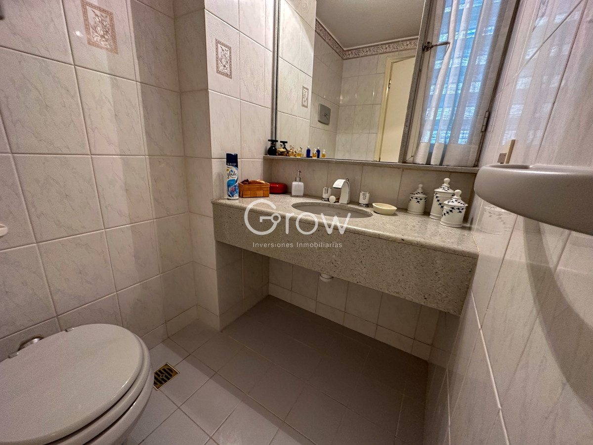 Apartamento ID.423 - Primera linea de peninsula, amplio departamento en venta