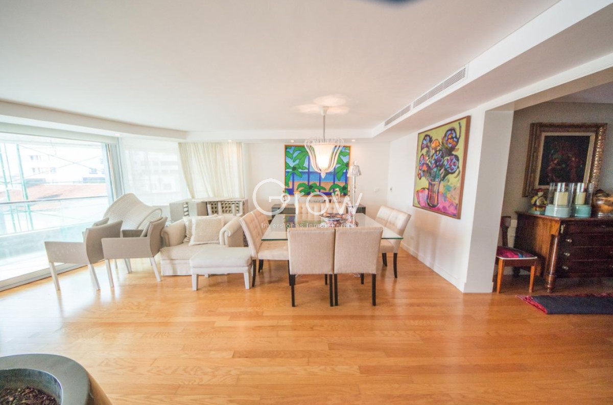 Apartamento ID.2119 - Espectacular Departamento en el Puerto de Punta del Este