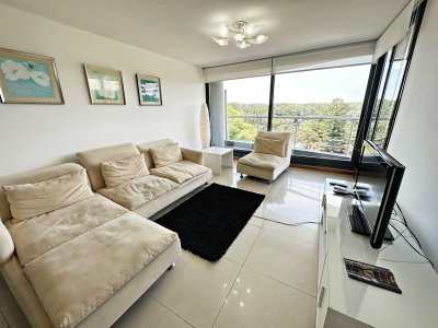 Cómodo apartamento en reconocida Torre, cerca de todo