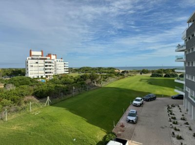Venta apartamento 2 dormitorios Playa Brava Punta del Este