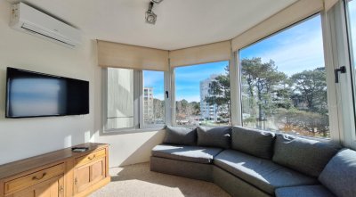 Apartamento en alquiler anual en Roosevelt Center – Punta del Este