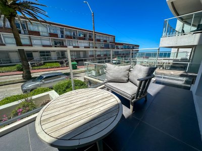 Hermoso apartamento moderno en la Península!