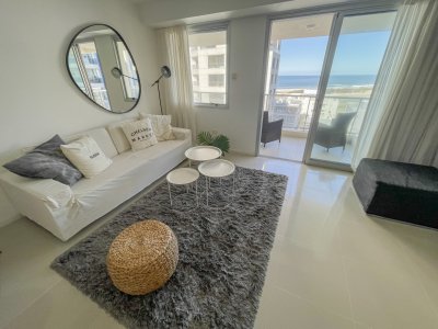 Exclusivo departamento en Arenas del Mar con vista al Mar.