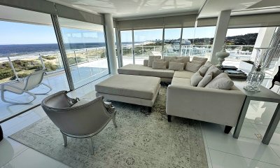 Pent House en primera linea de Playa Brava. Punta del Este