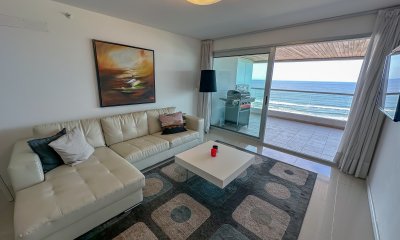 Piso alto frente al mar!