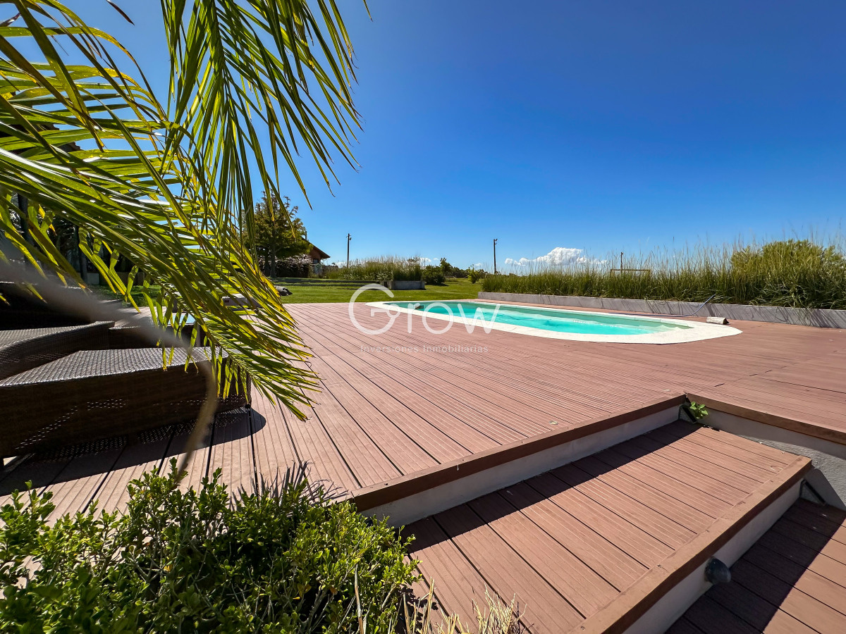 Casa ID.2406 - Hermosa casa en Laguna de los Cisnes. 