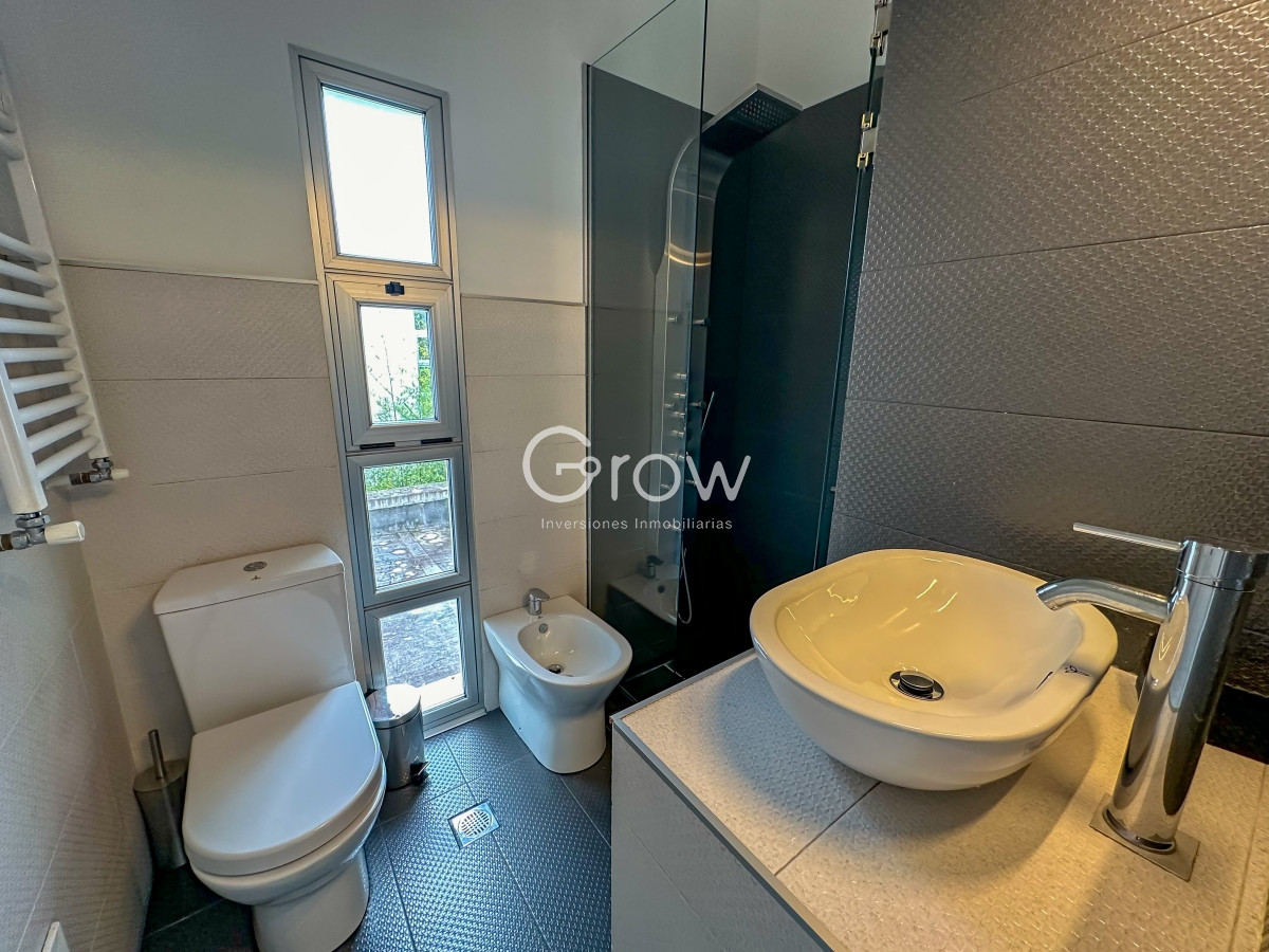 Casa ID.1731 - Exclusiva casa en San Rafael