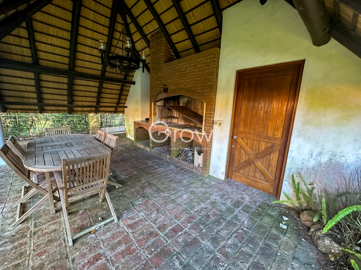 Casa ID.1778 - Hermosa casa pronta para comenzar a disfrutar a metros del mar 