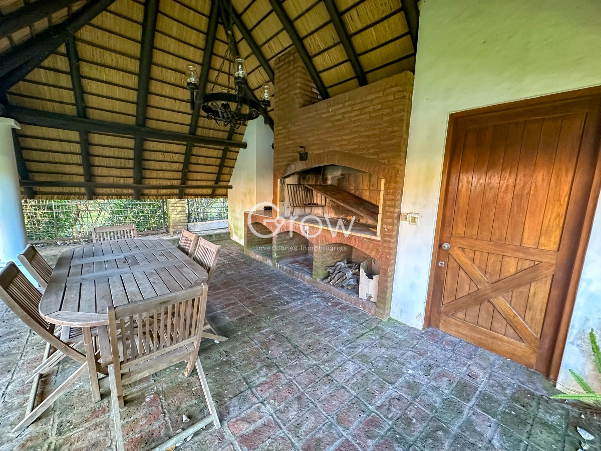 Casa ID.1778 - Hermosa casa pronta para comenzar a disfrutar a metros del mar 
