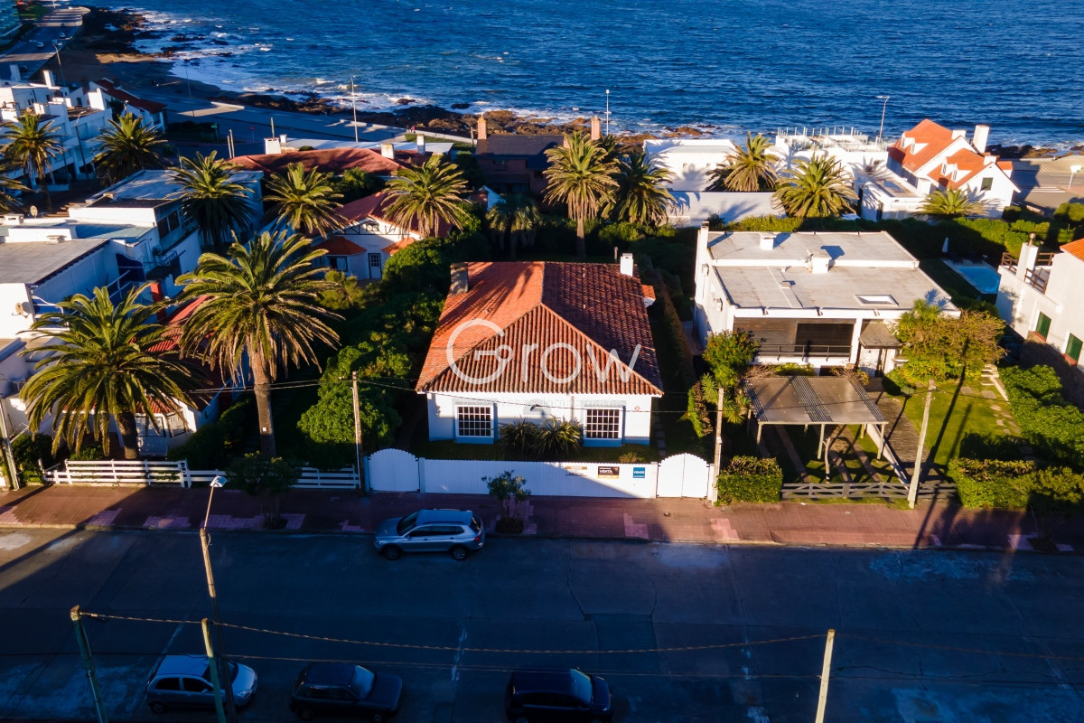 Casa ID.1715 - Casa en el corazón de Punta Este, zona Faro 