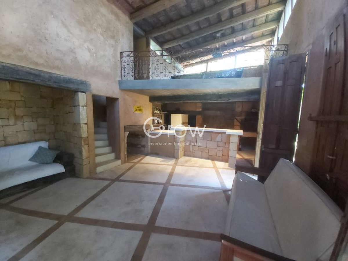 Casa ID.2804 - Ideal para todo el año. Gran propiedad.