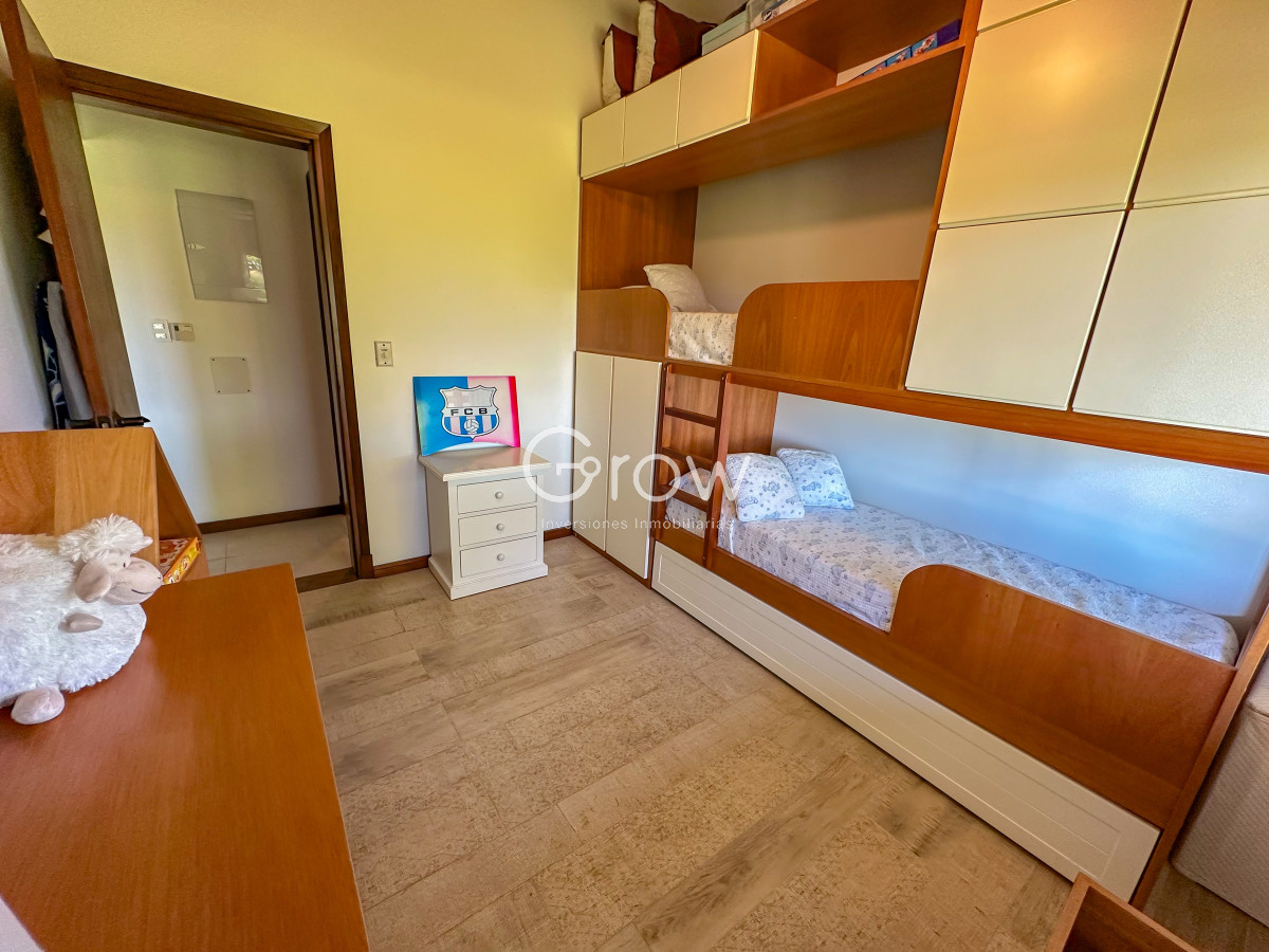 Casa ID.2406 - Hermosa casa en Laguna de los Cisnes. 