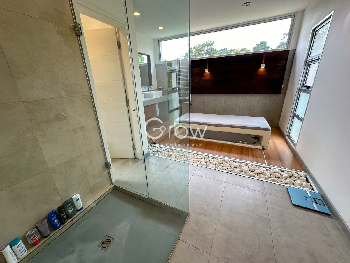 Casa ID.1731 - Exclusiva casa en San Rafael