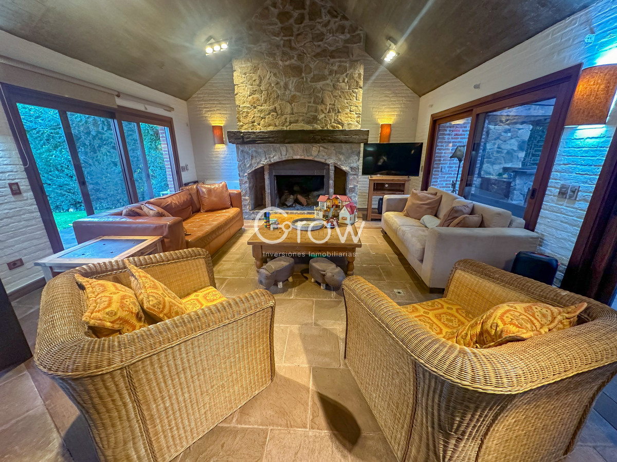 Casa ID.2671 - Hermosa casa cerca de todo