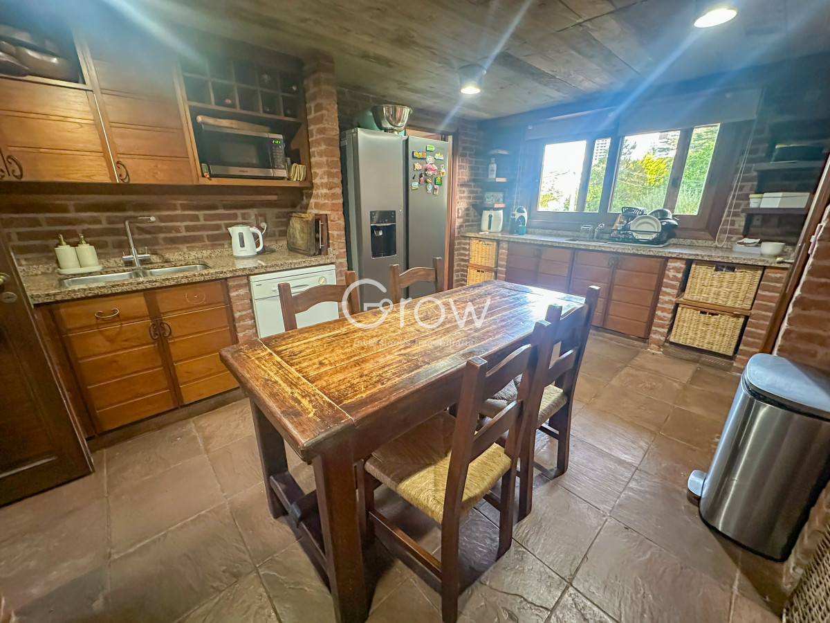 Casa ID.2671 - Hermosa casa cerca de todo