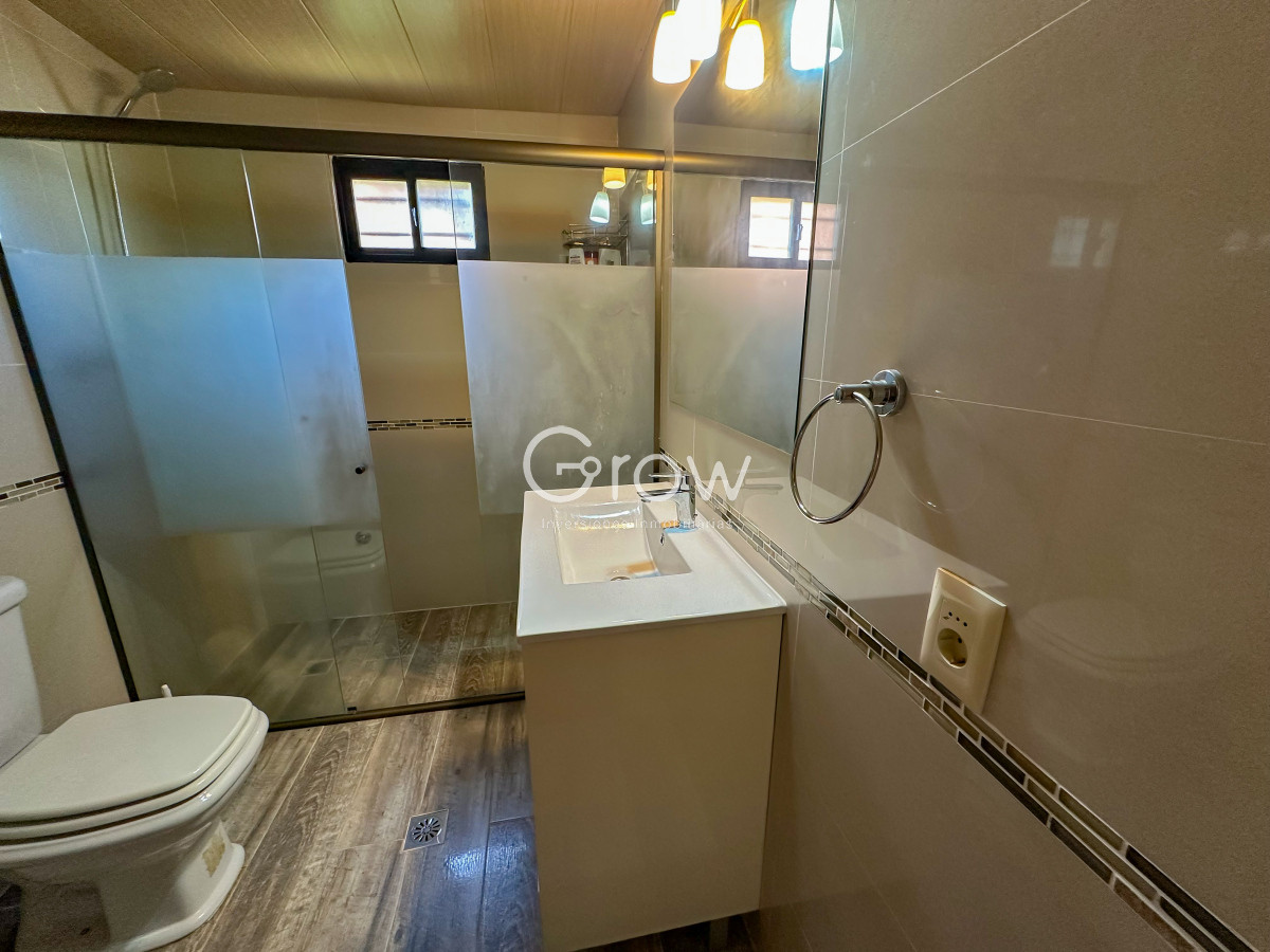 Casa ID.2699 - Casa en venta 2 dormitorios en Pinares en muy buen estado