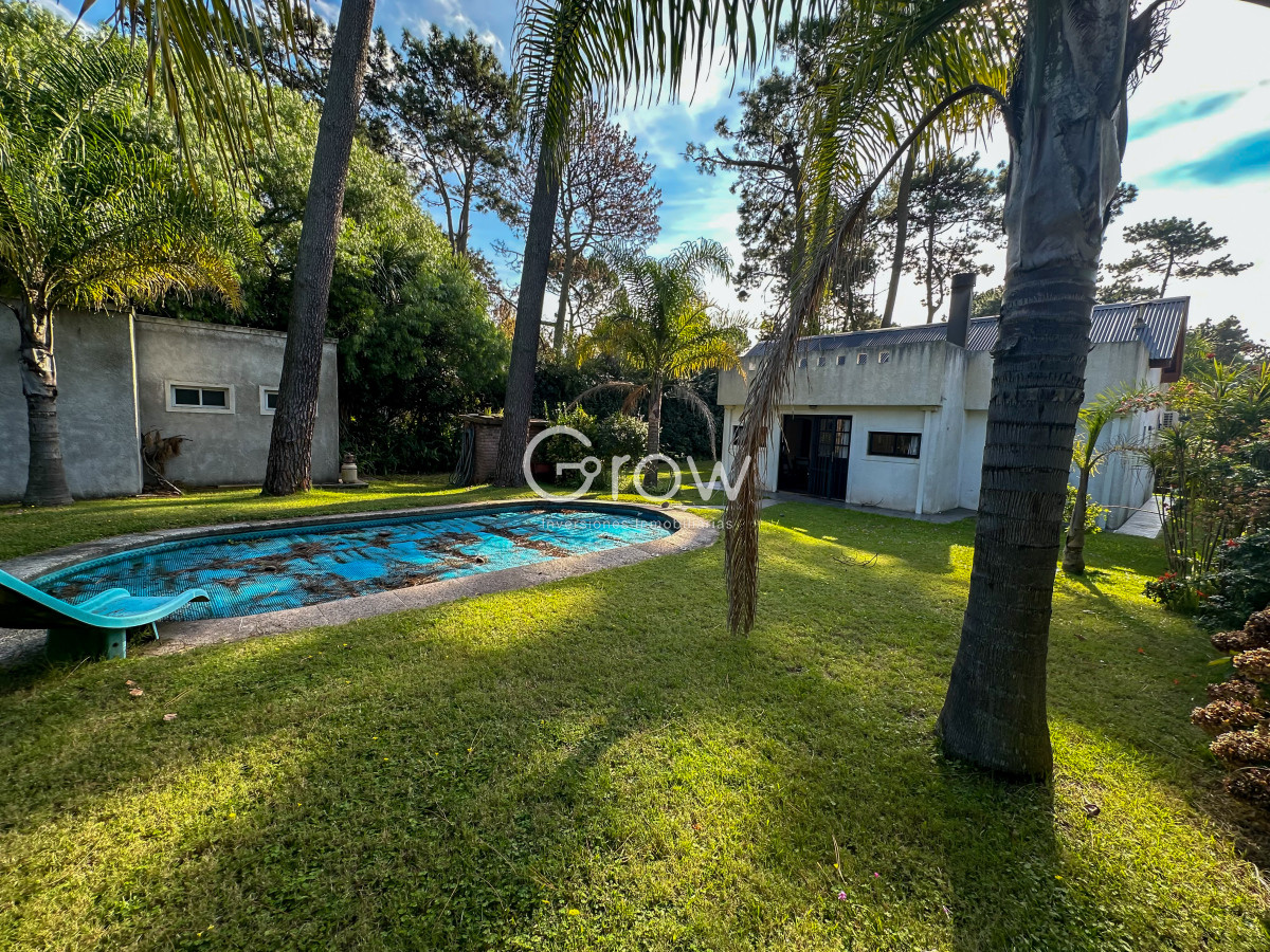 Casa ID.2699 - Casa en venta 2 dormitorios en Pinares en muy buen estado