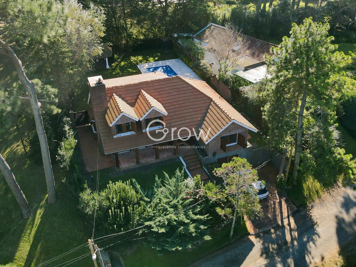 Casa ID.1778 - Hermosa casa pronta para comenzar a disfrutar a metros del mar 