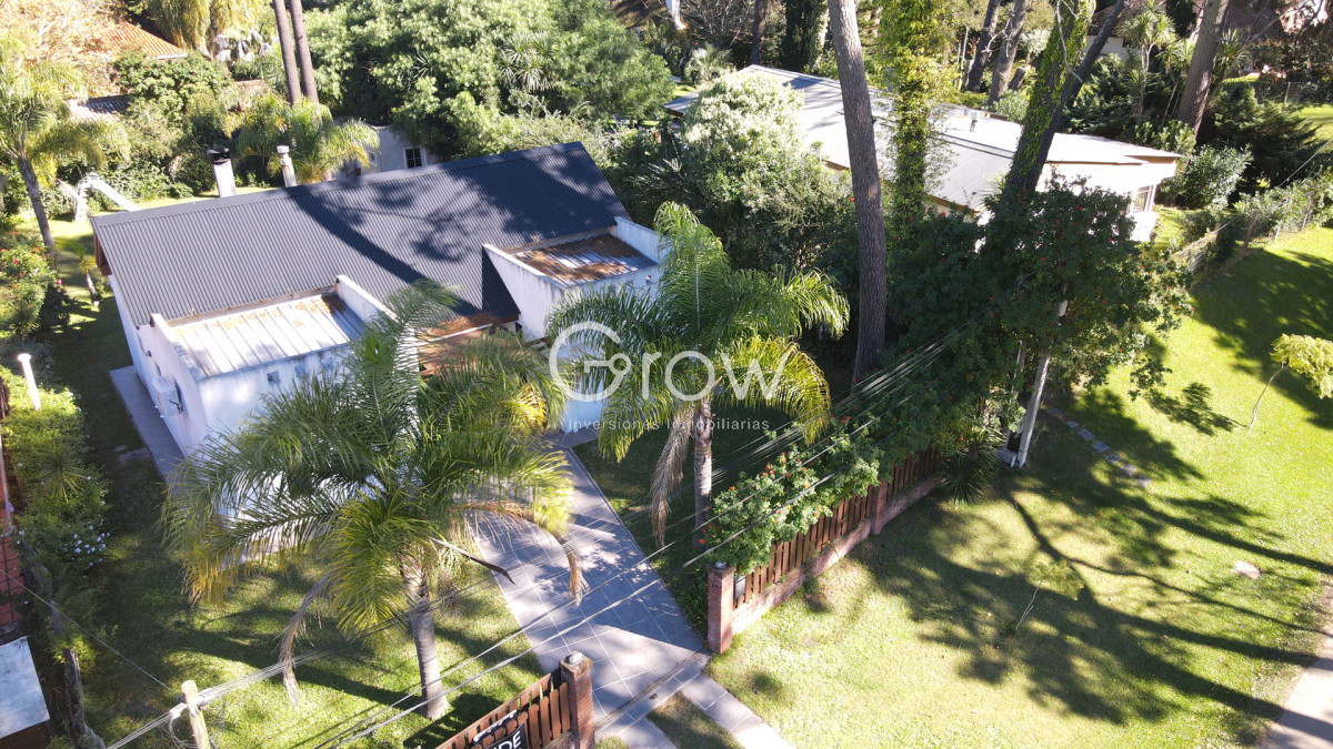 Casa ID.2699 - Casa en venta 2 dormitorios en Pinares en muy buen estado