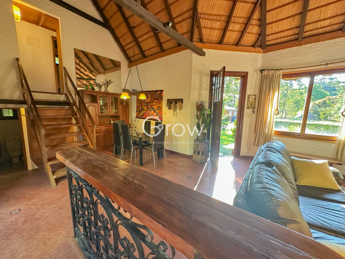 Casa ID.2203 - Casa en venta en Pinares para disfrutar todo el año