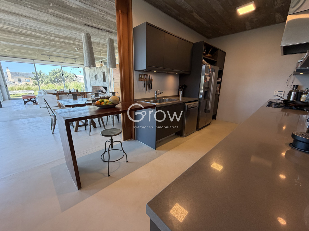 Casa ID.3397 - Hermosa casa frente al mar - Tio Tom