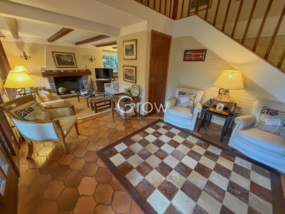 Casa ID.1778 - Hermosa casa pronta para comenzar a disfrutar a metros del mar 