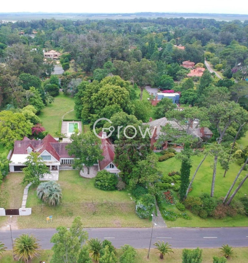 Casa ID.2139 - Impresionante propiedad en la mejor zona de San Rafael/Golf