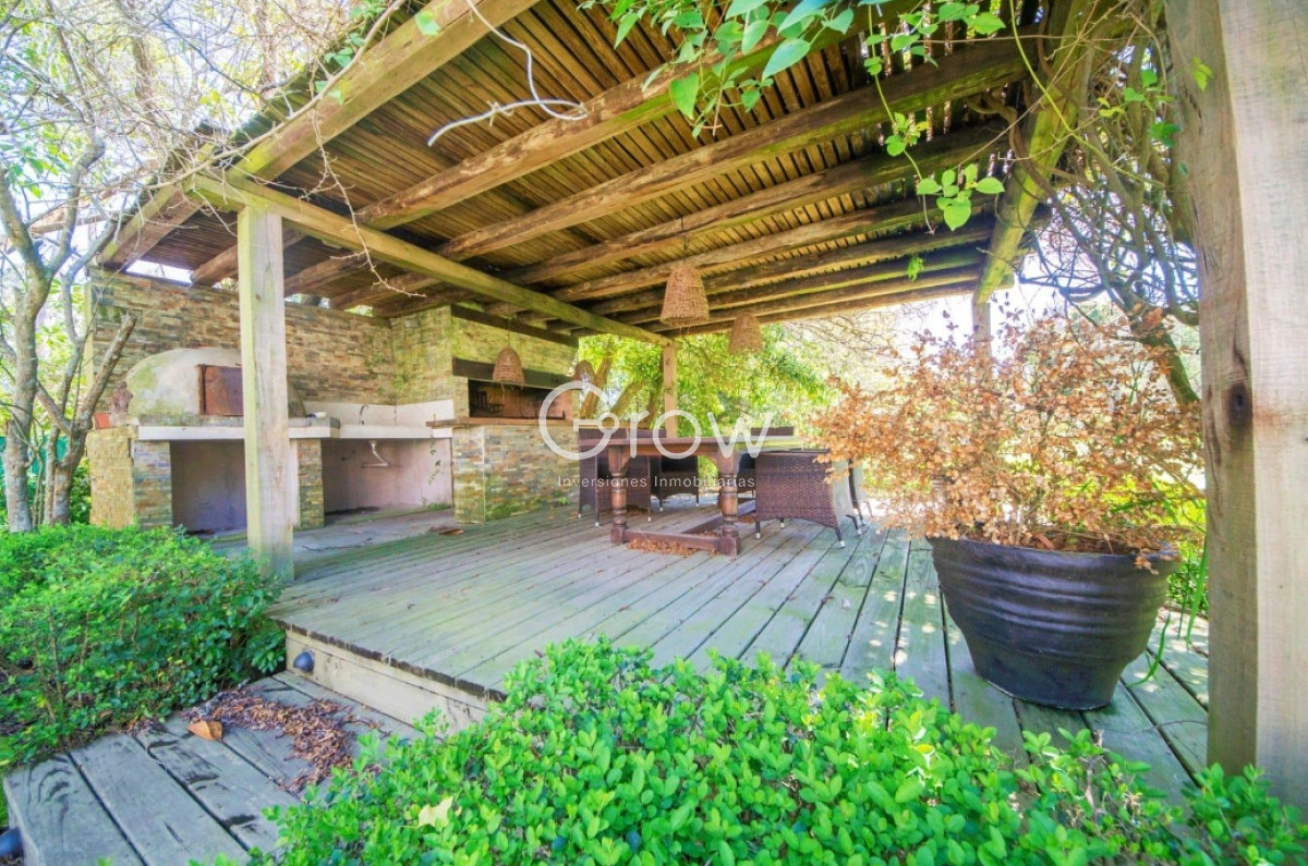 Casa ID.2139 - Impresionante propiedad en la mejor zona de San Rafael/Golf