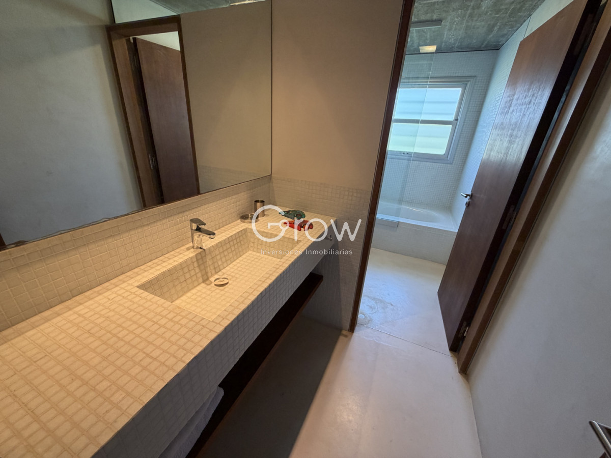 Casa ID.3397 - Hermosa casa frente al mar - Tio Tom