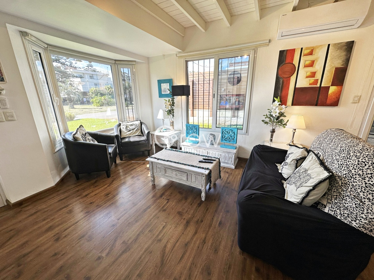 Casa ID.1093 - Solanas a pasos del mar