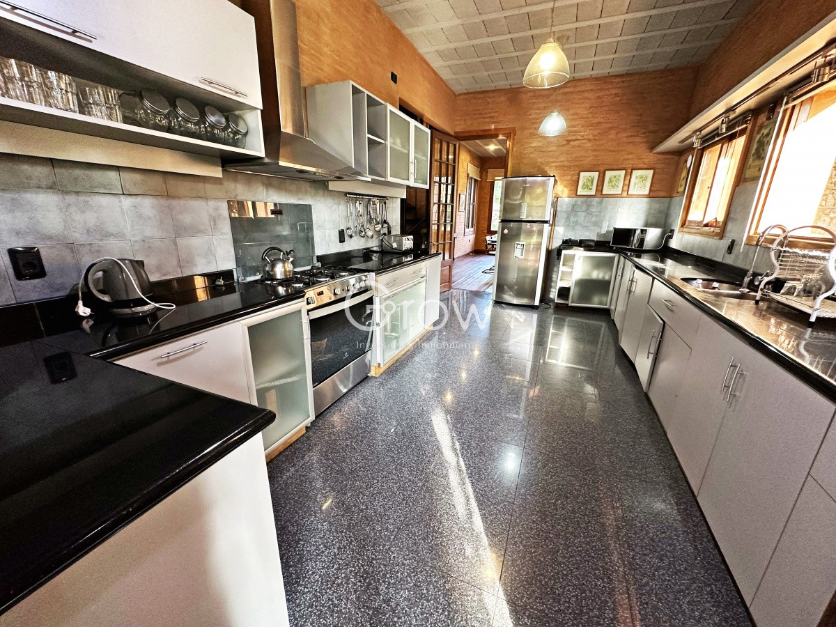 Casa ID.263 - Importante casa en La Arbolada