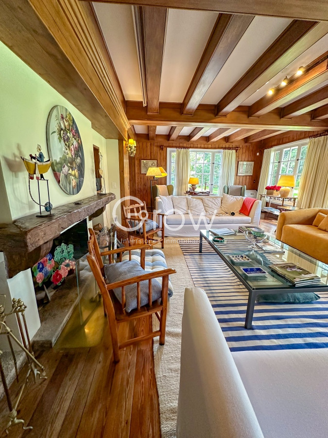 Casa ID.1491 - Hermosa casa a metros del mar en GOLF