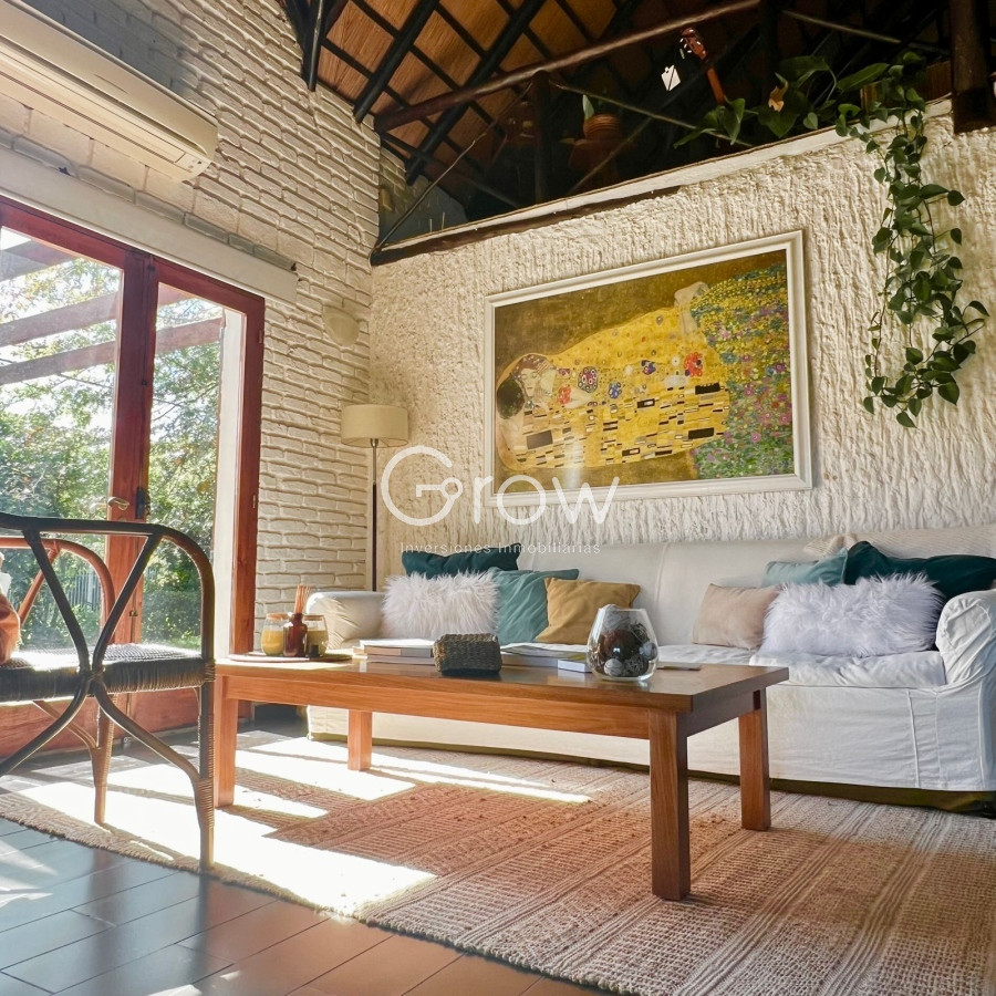 Casa ID.1121 - Hermosa casa en Pinares