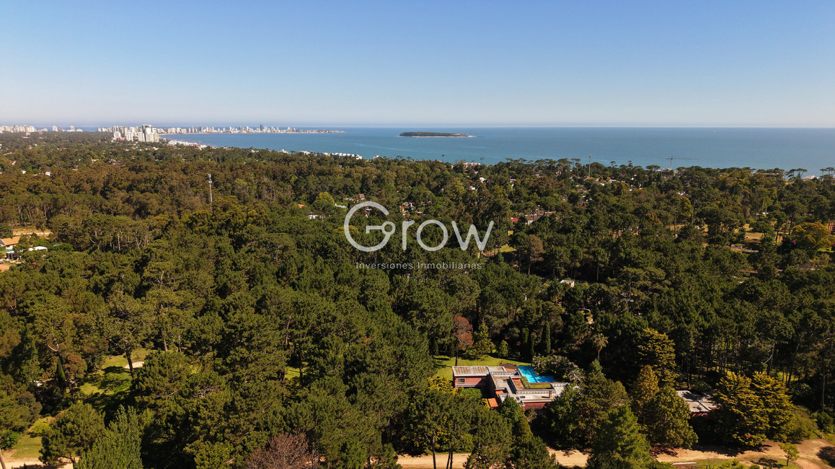 Casa ID.3292 - Casa a estrenar en Parque Burnett U$S 325.000