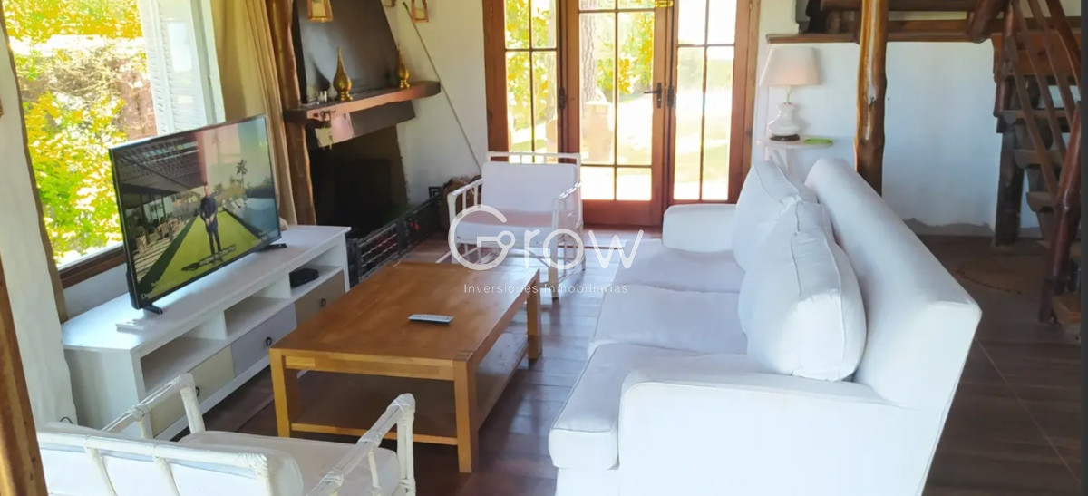 Casa ID.2005 - Hermosa casa en Playa Mansa en alquiler!