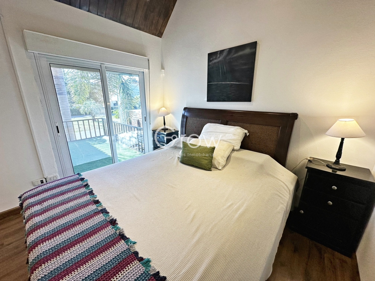 Casa ID.1093 - Solanas a pasos del mar