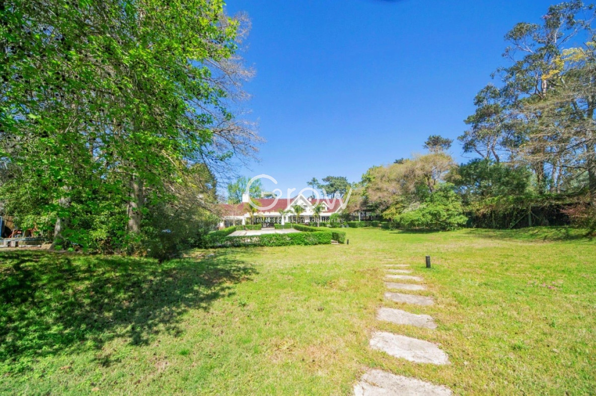 Casa ID.2139 - Impresionante propiedad en la mejor zona de San Rafael/Golf