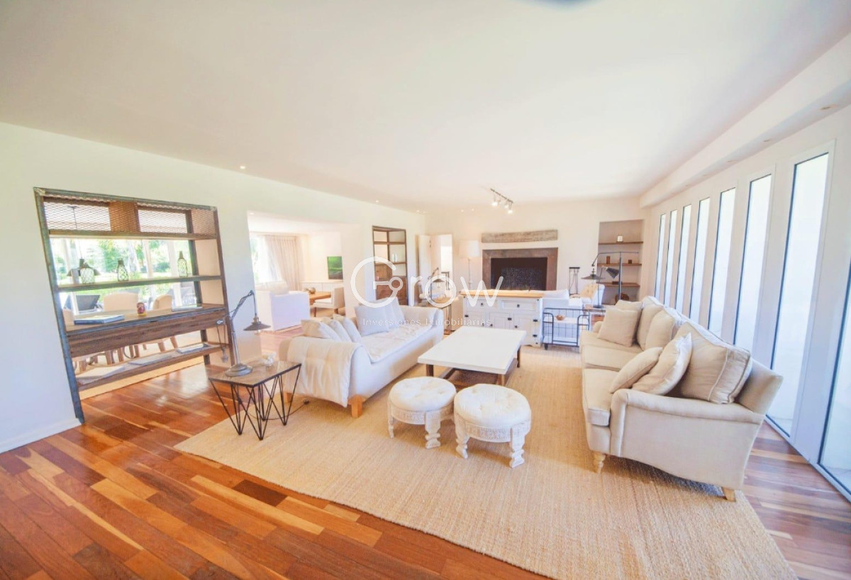 Casa ID.2139 - Impresionante propiedad en la mejor zona de San Rafael/Golf