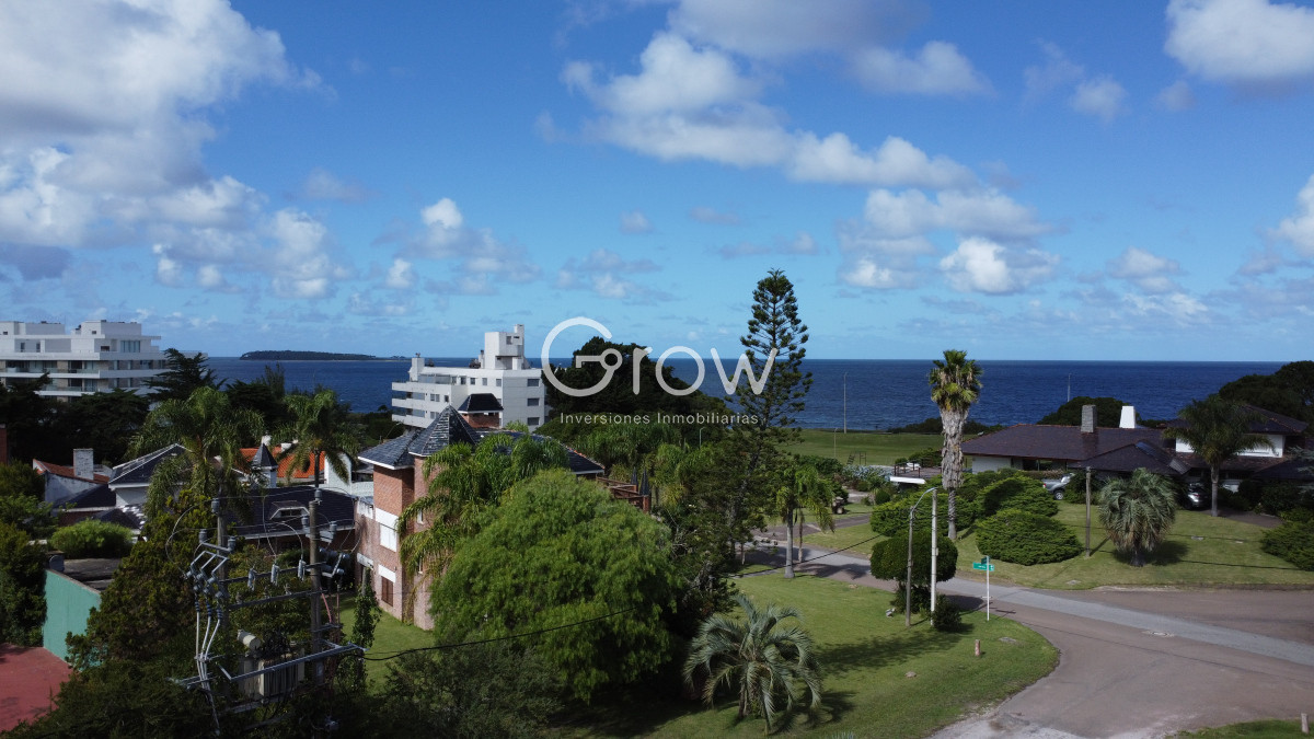 Casa ID.2580 - Residencias a estrenar, a metros del mar!