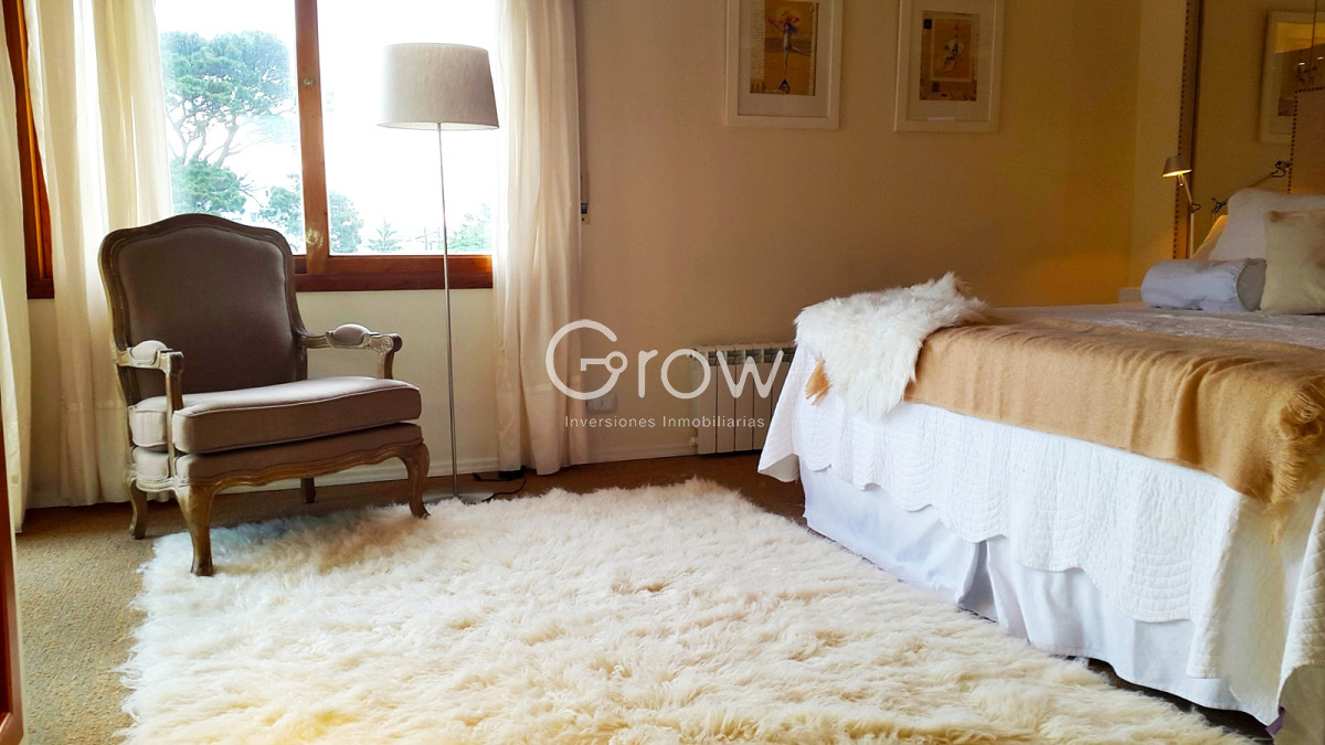 Casa ID.576 - Hermosa casa ideal para disfrutarla todo el año a pasos del mar.