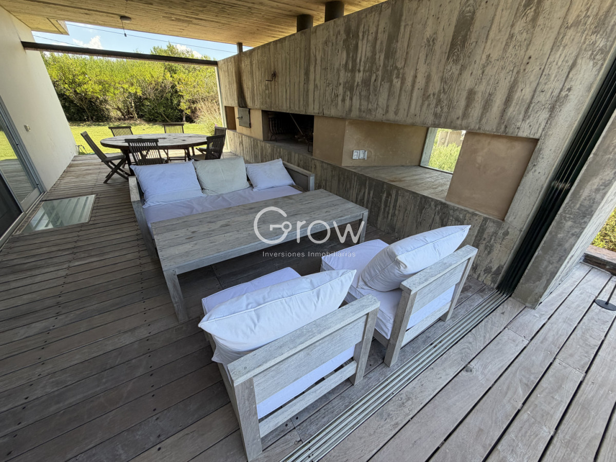 Casa ID.3397 - Punta del Este, casa frente al mar - Tio Tom