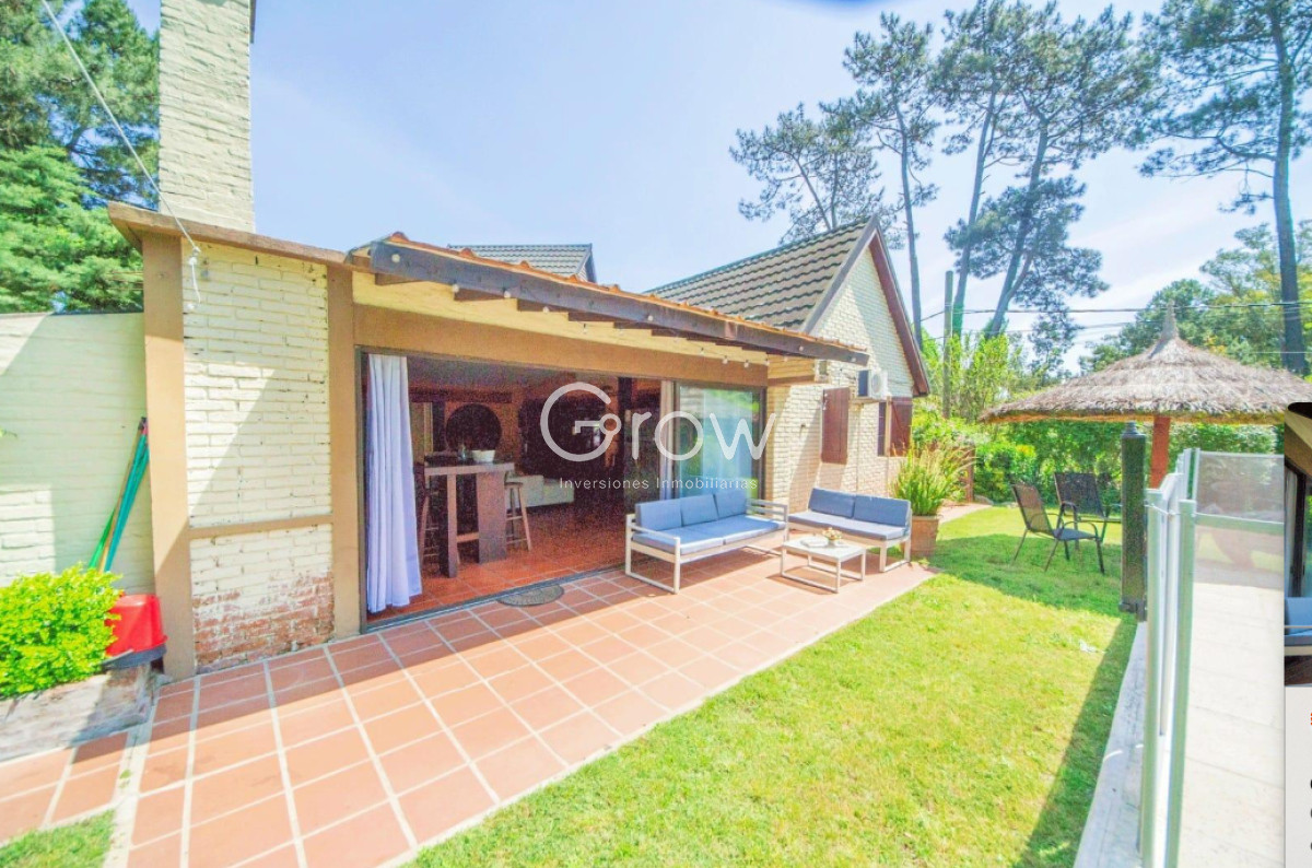 Casa ID.2895 - Encantadora Casa en Pinares a 600 Metros del Mar